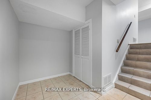 bsmt-71 Misty Meadow Dr, Woodbridge, ON, L4L3X1 | Card Image