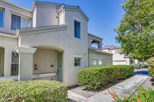 862 Brea Ln, San Jose, CA, 95138-1360 | Card Image