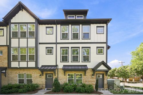105 Goodson Pl, Davidson, NC, 28036-9385 | Card Image