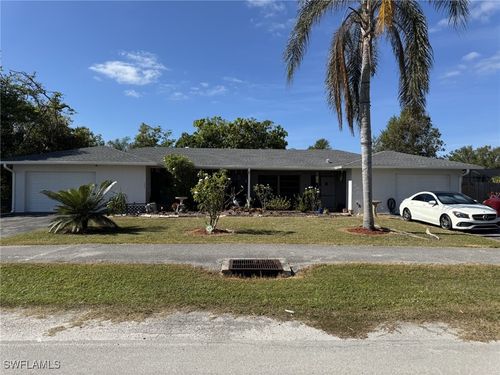 10111 7th Street N, NAPLES, FL, 34108 | Card Image