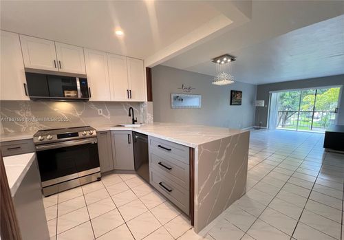 apt-309-1801 Nw 75th Ave, Plantation, FL, 33313-5192 | Card Image