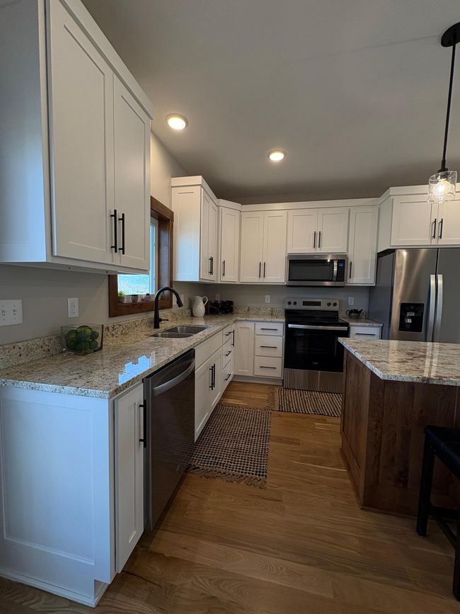 Kitchen | Image 9