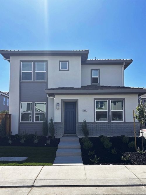 2896 Brentridge St, Lathrop, CA, 95330-7089 | Card Image