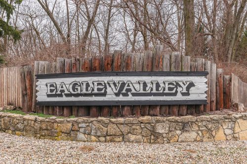 7772 Eagle Valley Pass, Indianapolis, IN, 46214-1556 | Card Image