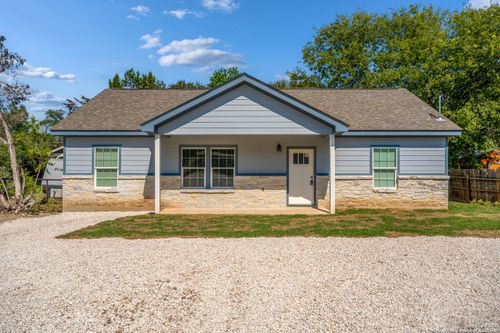 1080 Green Hill Dr, Canyon Lake, TX, 78133-3595 | Card Image