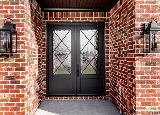 5560 Old Vincennes Rd, Home with 4 bedrooms, 4 bathrooms and null parking in Floyds Knobs IN | Image 4