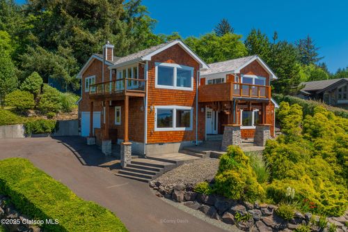 8700 Braeridge Dr, Nehalem, OR, 97131-9806 | Card Image