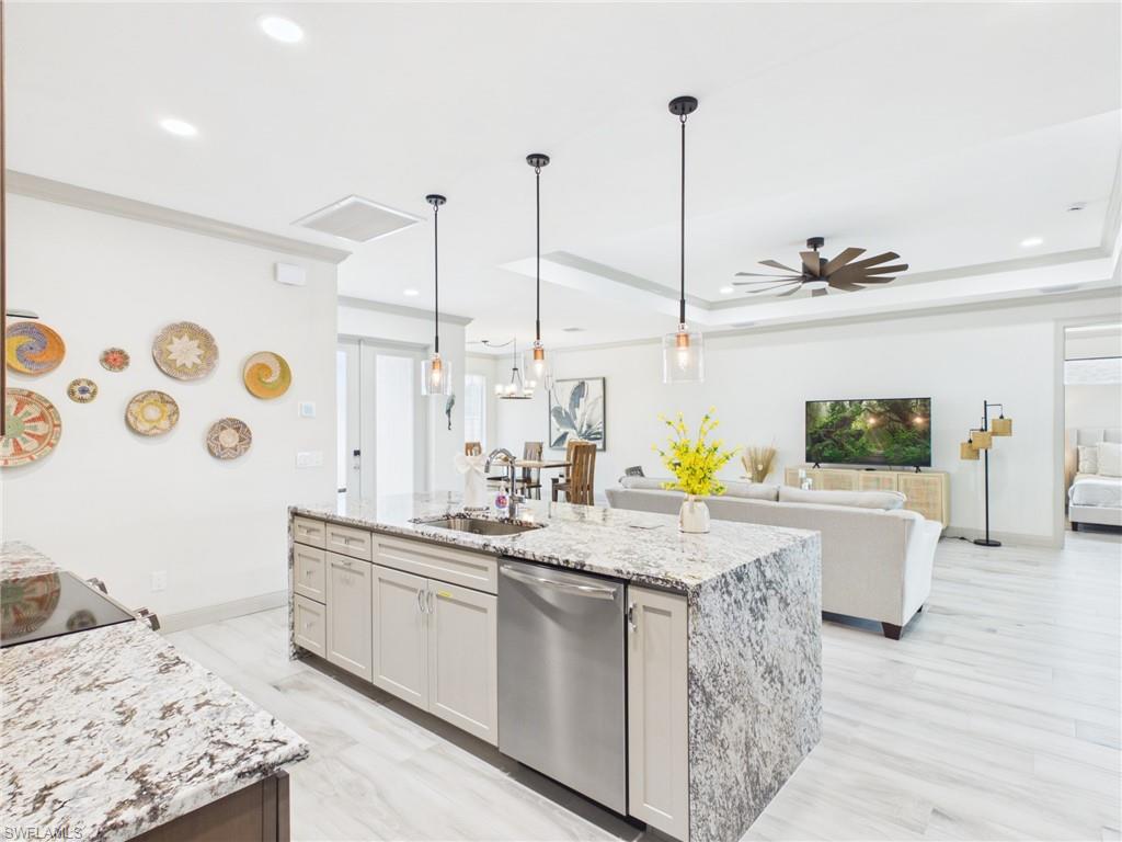 Residential in CAPE CORAL 5