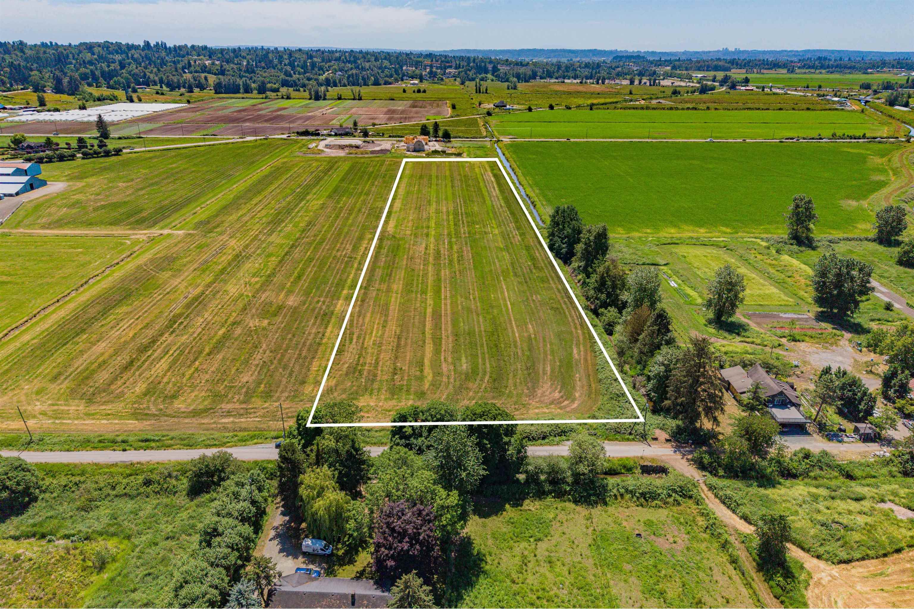 Land in Surrey 4
