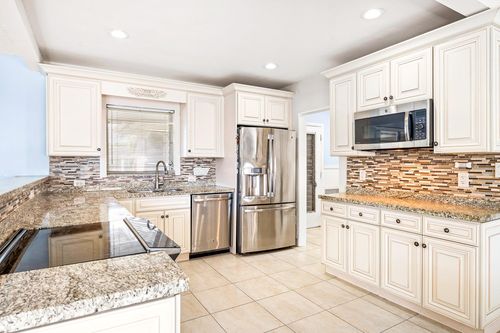 5340 Ne 17th Ave, Fort Lauderdale, FL, 33334-5831 | Card Image