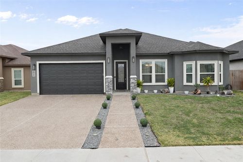 2630 Lannister Ln, Corpus Christi, TX, 78415-1439 | Card Image