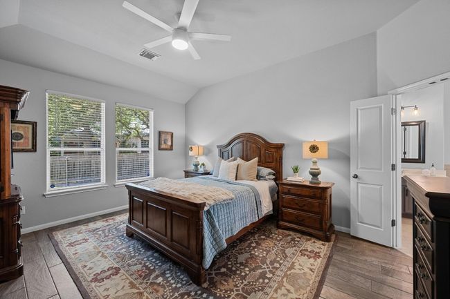 Primary Bedroom | Image 16