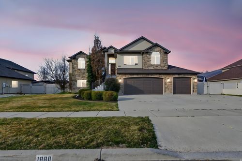 1898 W Old Fort Cir, Farmington, UT, 84025-2988 | Card Image