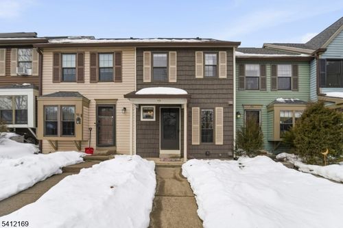 89 Wood Duck Ct, Hackettstown, NJ, 07840-3322 | Card Image