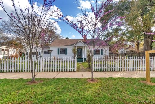 216 1st St, Prattville, AL, 36067-3926 | Card Image