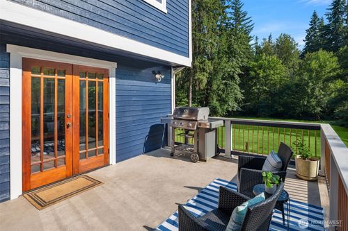 6907 184th Street Se, Snohomish, WA, 98296 | Card Image