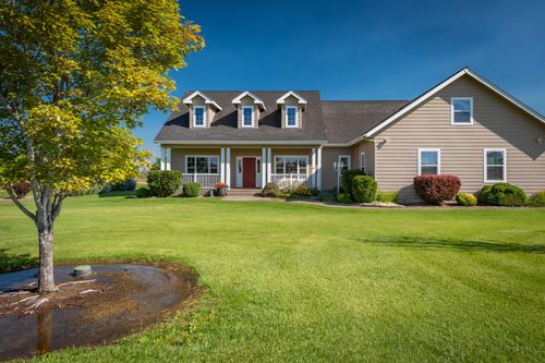 333 Ne Knickerbocker Ave, Redmond, OR, 97756-9773 | Card Image