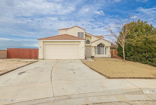 2601 Via Madalena, Lancaster, CA, 93535-2855 | Card Image