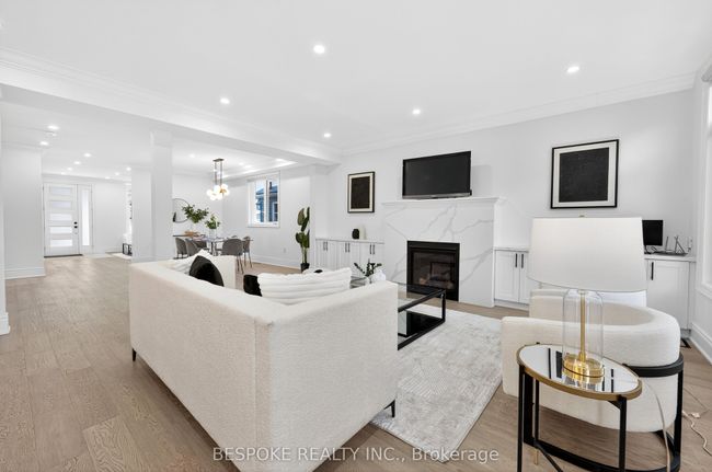 33 Maple St, House other with 4 bedrooms, 5 bathrooms and 5 parking in Ajax ON | Image 12