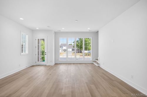 4508 Bloomsbury St, Montgomery, AL, 36116-6841 | Card Image