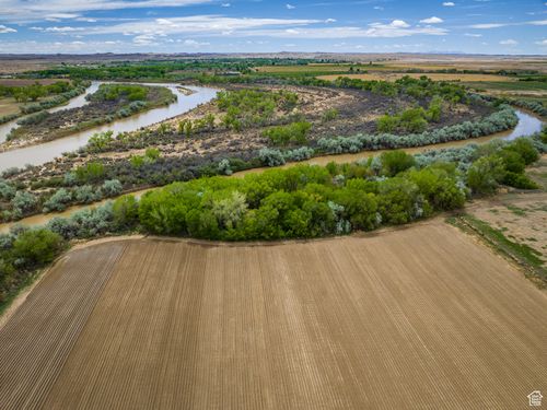 2610 N Long St, Green River, UT, 84525 | Card Image