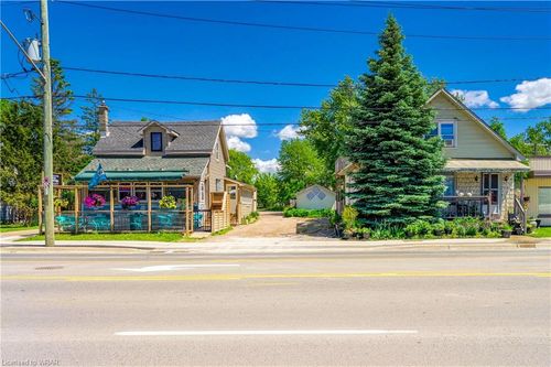 18 Ontario St, Forest, ON, N0N1J0 | Card Image