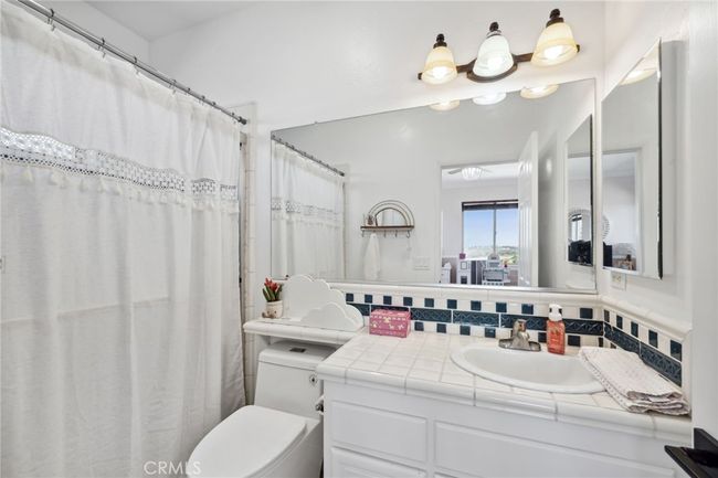 36472 County Line Rd, House other with 4 bedrooms, 6 bathrooms and 4 parking in Yucaipa CA | Image 43