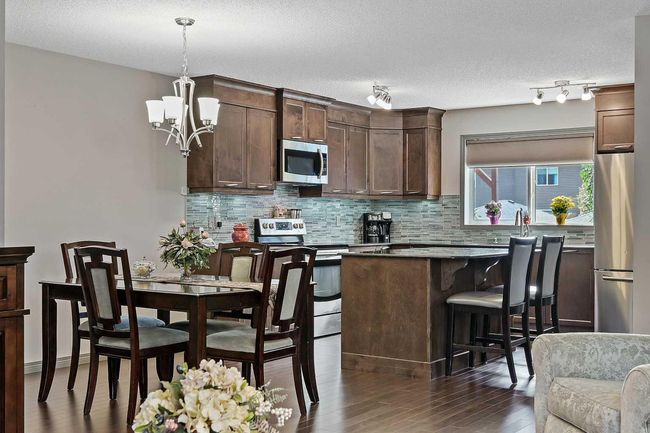 41 Legacy Gate Se, Home with 3 bedrooms, 4 bathrooms and 2 parking in Calgary AB | Image 11