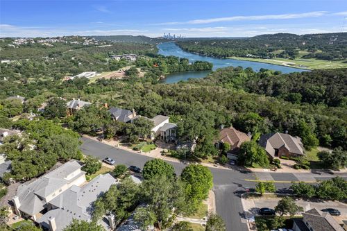 5503 Courtyard Dr, Austin, TX, 78731-3373 | Card Image