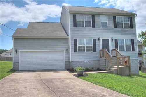 640 Woodland Hills Dr, La Vergne, TN, 37086 | Card Image