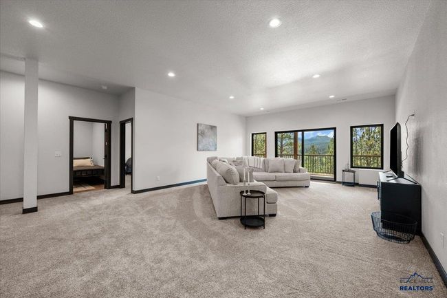 20650 Wildberger Rd, House other with 4 bedrooms, 4 bathrooms and null parking in Sturgis SD | Image 25