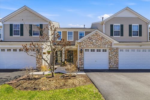 2542 Oak Tree Ln, Plainfield, IL, 60586-6072 | Card Image