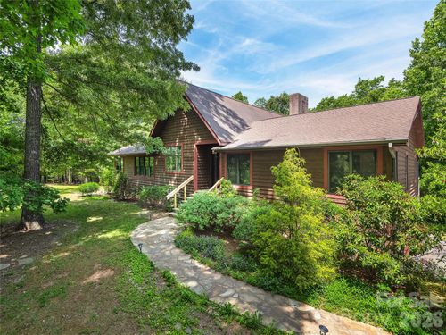 40 Deer Ridge Rd, Mills River, NC, 28759-8539 | Card Image