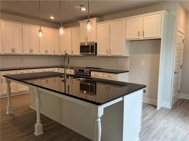 2546 Harbor View Ct, Townhouse with 4 bedrooms, 3 bathrooms and null parking in Gainesville GA | Image 35