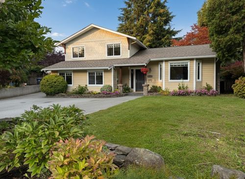 40809 Mountain Pl, Squamish, BC, V0N2M2 | Card Image