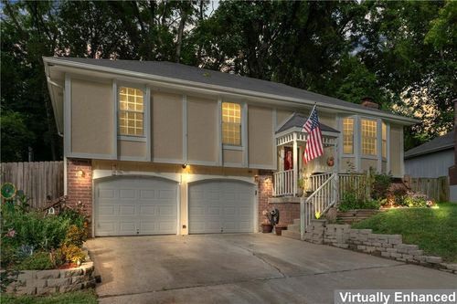 10608 Nw 58th Ter, Kansas City, MO, 64152-3318 | Card Image
