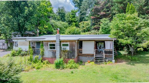 215 Landcastle Rd, Church Hill, TN, 37642-6027 | Card Image
