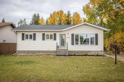 6818 5 A Ave, House detached with 4 bedrooms, 2 bathrooms and 2 parking in Edson AB | Image 3