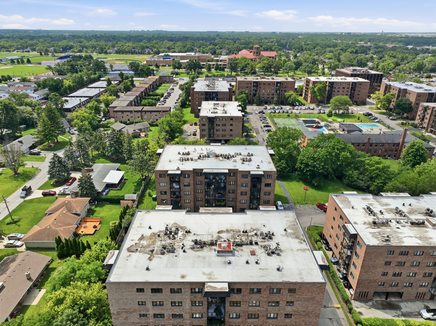 Residential in Des Plaines 4