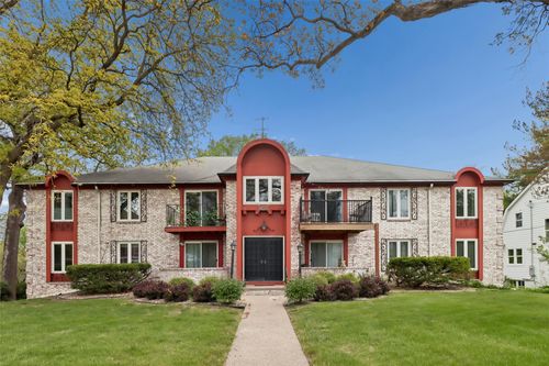 2-421 42nd St, Des Moines, IA, 50312-2839 | Card Image