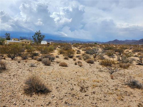 339-14-213 N. Cove, Golden Valley, AZ, 86413 | Card Image