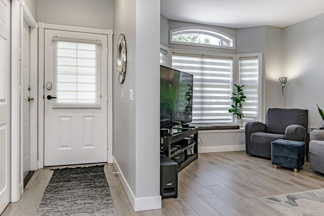124 Evergreen Cres, House other with 5 bedrooms, 3 bathrooms and 4 parking in Anmore BC | Image 6