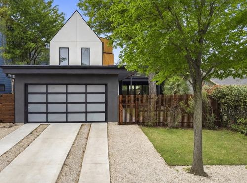 2306 S 2nd St, Austin, TX, 78704-5056 | Card Image