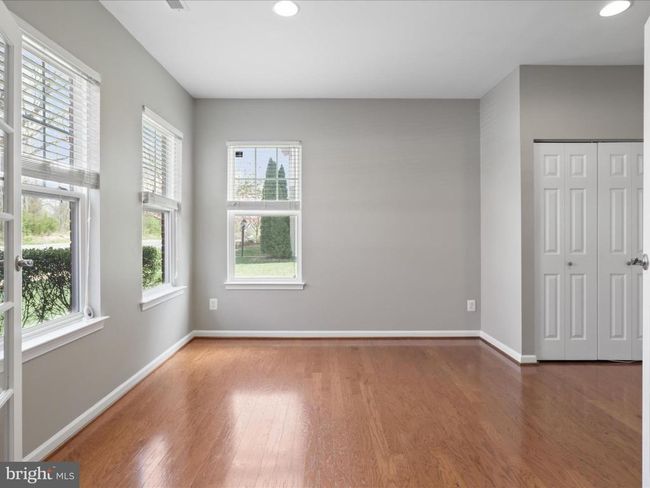 43965 Eastgate View Dr, Townhouse with 4 bedrooms, 3 bathrooms and null parking in CHANTILLY VA | Image 9