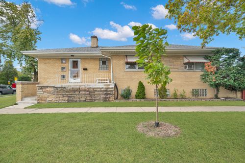 7400 W 61st St, Summit, IL, 60501-1506 | Card Image
