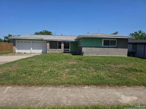 7927 Quirt St, San Antonio, TX, 78227-2636 | Card Image