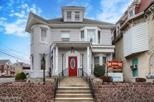 3 S Market St, Shamokin, PA, 17872-5807 | Card Image