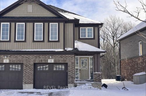 15 Elderberry Road, Thorold, ON, L2V0E7 | Card Image