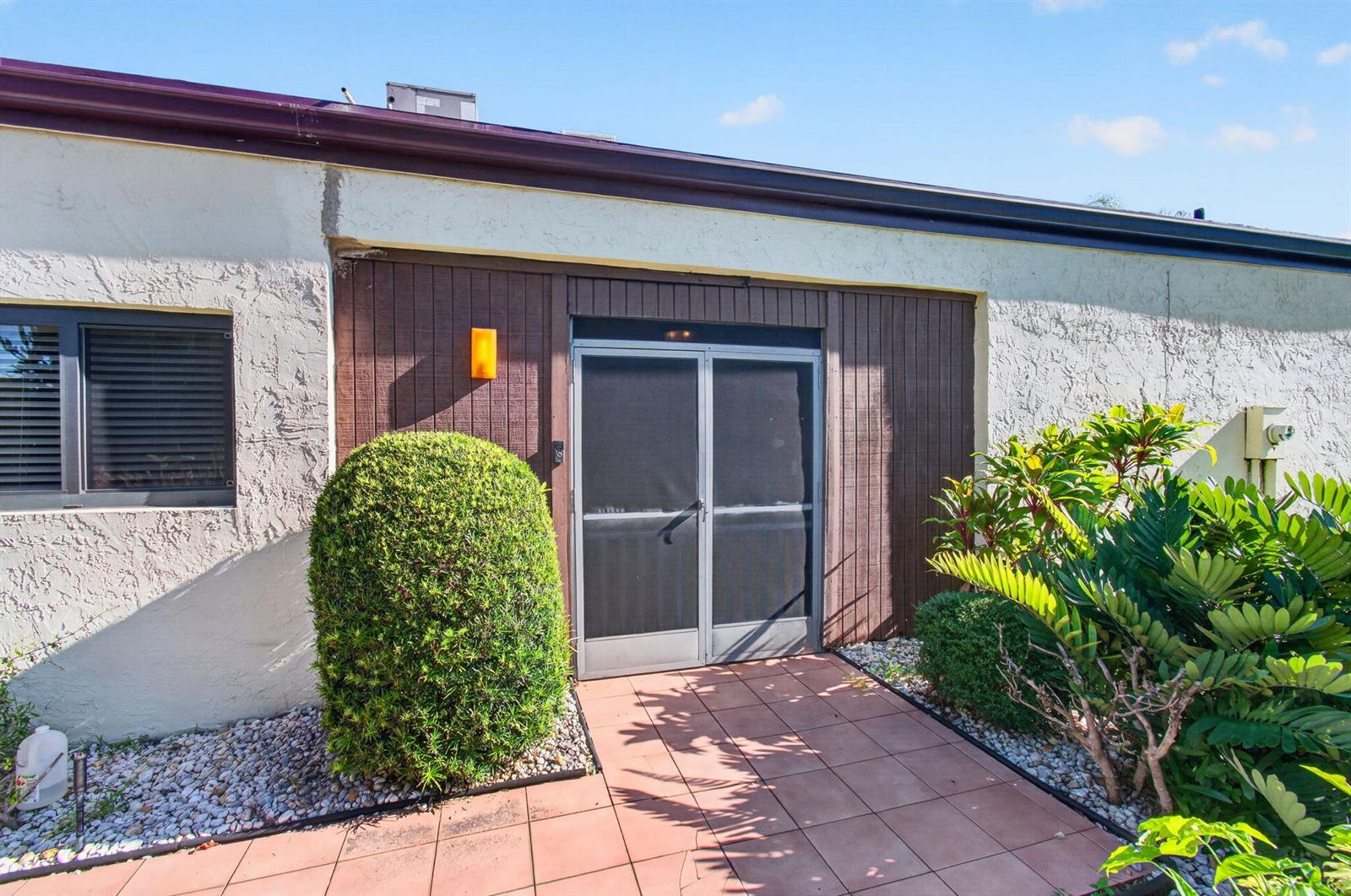 Residential Lease in Boca Raton 3