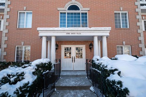 308-12980 W Bluemound Road, Elm Grove, WI, 53122 | Card Image